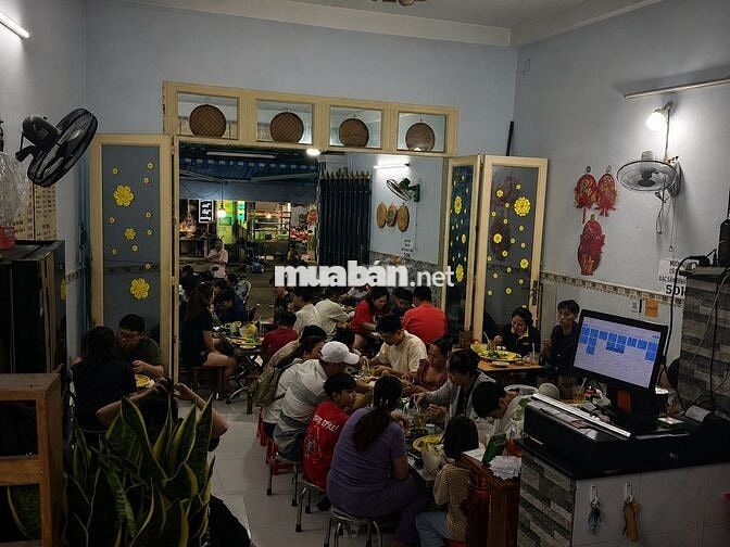 TUYỂN NỮ NHÂN VIÊN — BÚN ĐẬU CÔ HUỆ