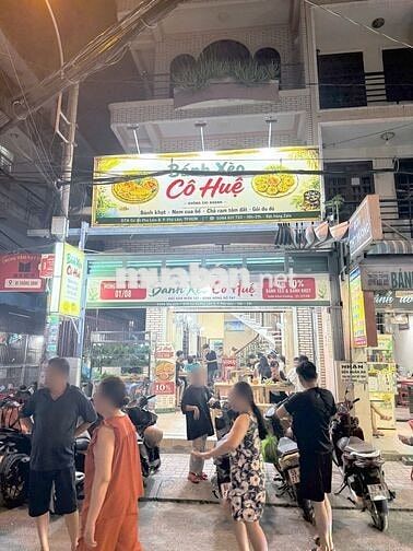 TUYỂN NỮ NHÂN VIÊN — BÚN ĐẬU CÔ HUỆ