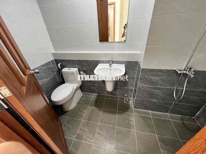 CHO THUÊ CHUNG CƯ MINH QUỐC NỘI THẤT CƠ BẢN RẺ NHẤT TOÀ