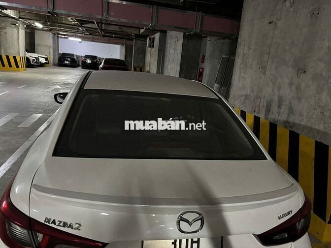 Mazda Mazda 2 Luxury 2021 Trắng 35000 km