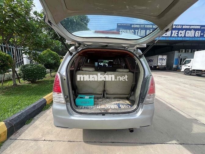 Toyota Innova J 2010 Số sàn Bạc