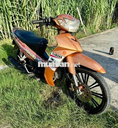 Yamaha Sirius Cam Nhật