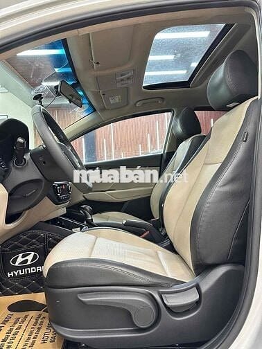 Hyundai Accent 2019 ATH bản full Bạc