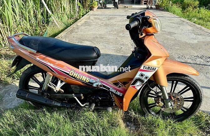 Yamaha Sirius Cam Nhật
