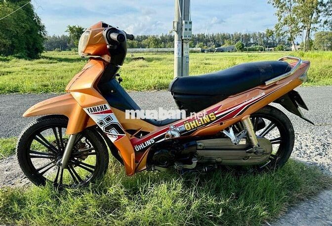 Yamaha Sirius Cam Nhật