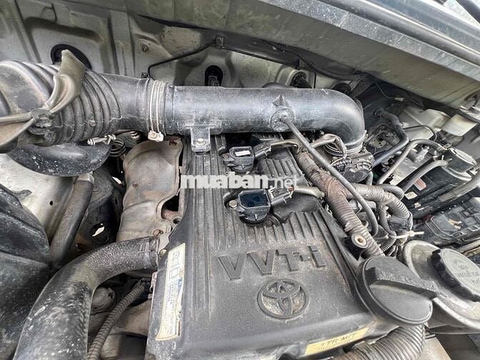 Toyota Innova J 2010 Số sàn Bạc