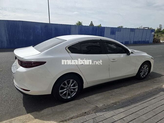 Mazda Mazda 3 Luxury 2023 Trắng
