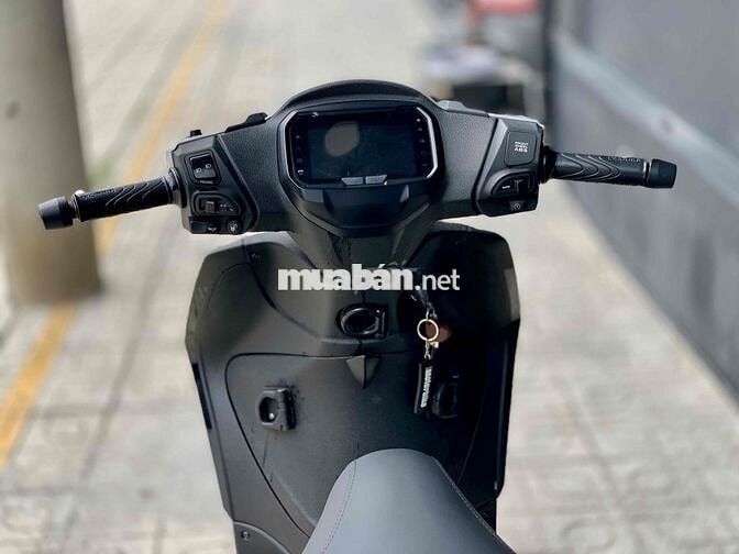 Piaggio Liberty S125 ABS 2025 Xám xi măng Odo 3000