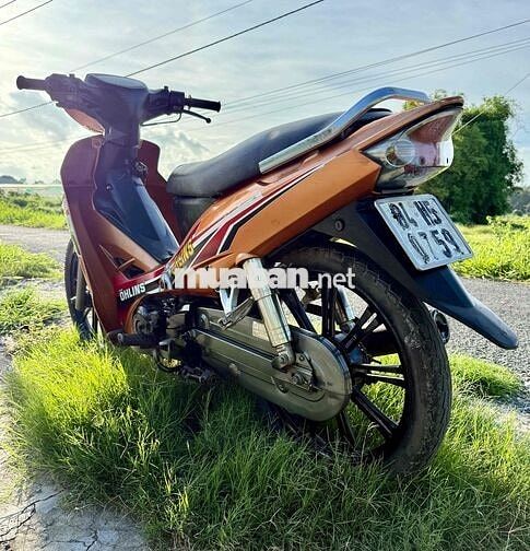 Yamaha Sirius Cam Nhật