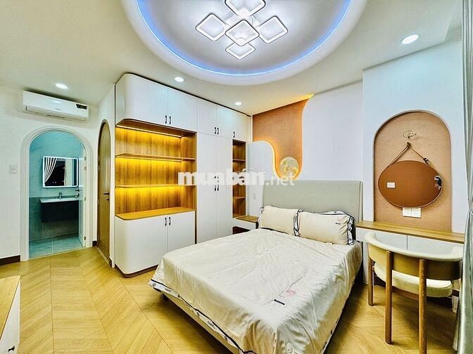 Cho thuê nhà gần chợ bà chiểu 4x11m 3 lầu 4Pn full nội thất già 27 TR
