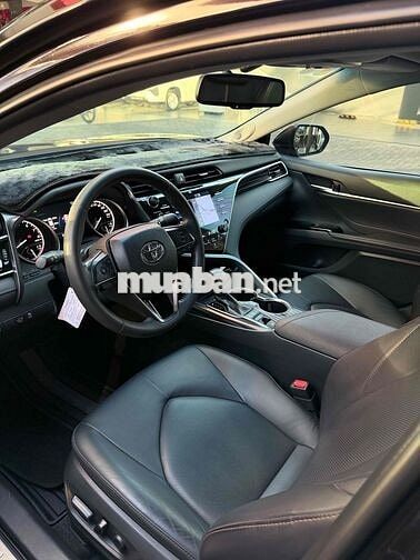 Toyota Camry 2.5Q 2020 29.000 km CHÍNH HÃNG