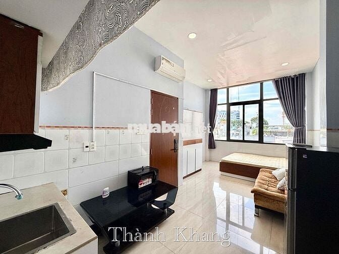 Căn Hộ 1 Gác 1 Giường Thang Máy Rộng 40m2 5ng4xe Ngay ĐH Kinh Tế UEH