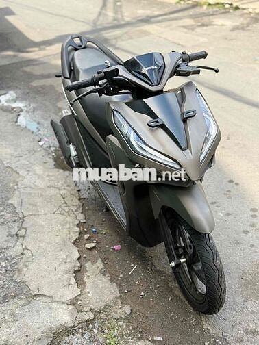 Vario 150 bstp . góp đưa 14tr nhận xe