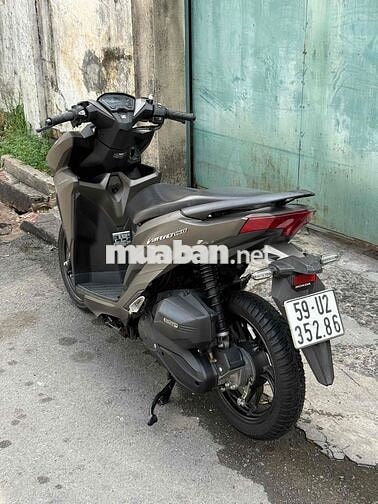 Vario 150 bstp . góp đưa 14tr nhận xe