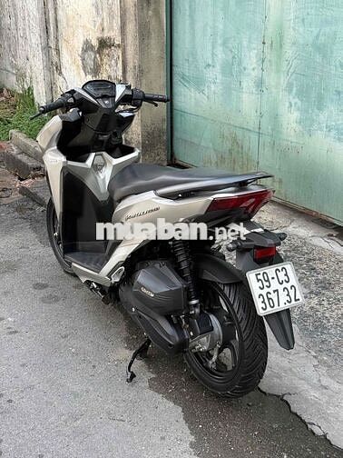 Honda Vario 150 2019 Bạc nhám Tự động