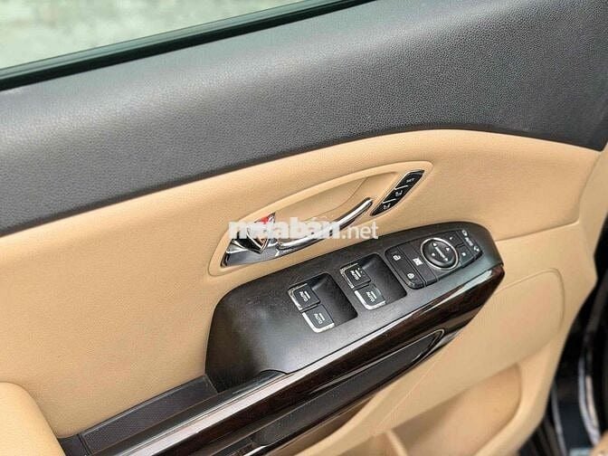 Kia Sedona Luxury 2.2D 2020 Đen 69,000km