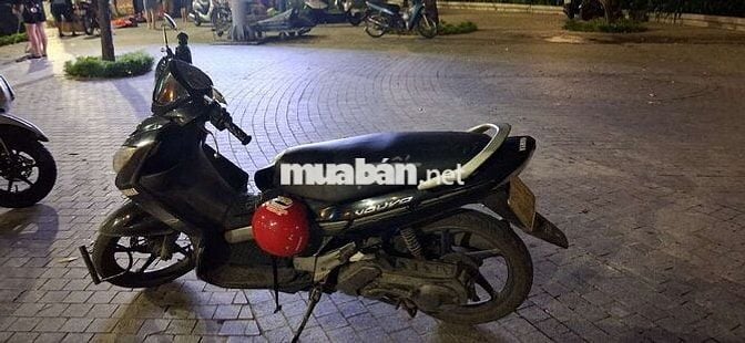Yamaha Nouvo Thể thao màu Đen