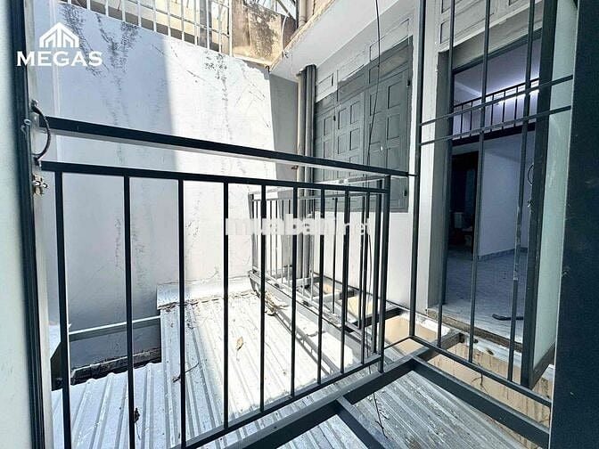 PHÒNG TRỌ GÁC CAO 2M SIÊU THOÁNG MÁT NGAY NGUYỄN KIỆM