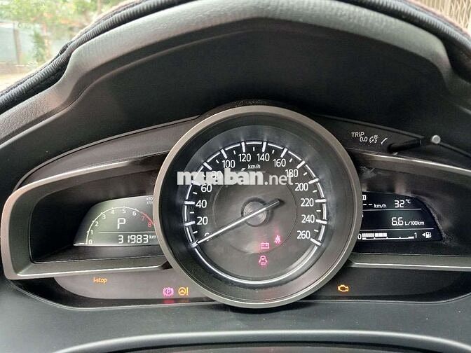 Mazda Mazda 3 2018, xe mới chạy hơn 3 vạn