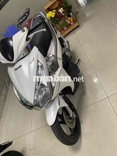 Honda Air Blade FI 2012 Trắng chính chủ