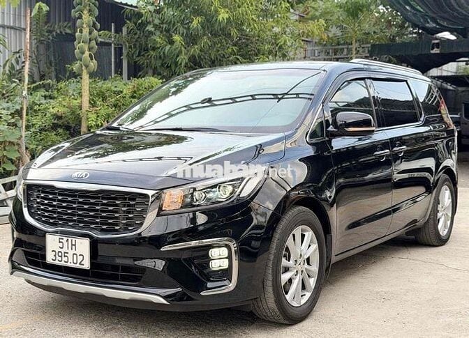 Kia Sedona Luxury 2.2D 2020 Đen 69,000km