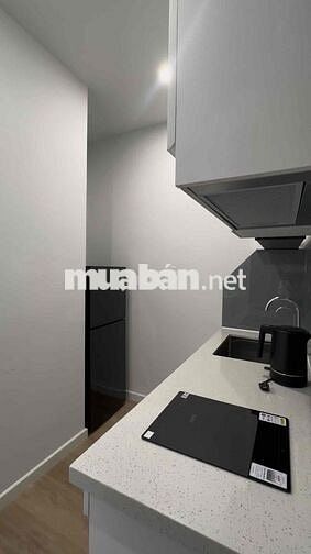 CHDV FULL NỘI THẤT ( Free chỗ đậu xe oto) - GẦN CẦU VƯỢT LINH XUÂN