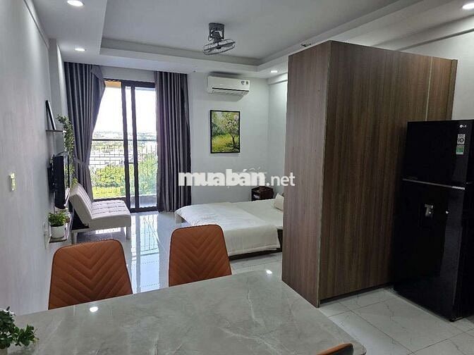 Cho thuê OPAL SKYLINE 40m² studio full nội thất mới đẹp 6,5 triệu.