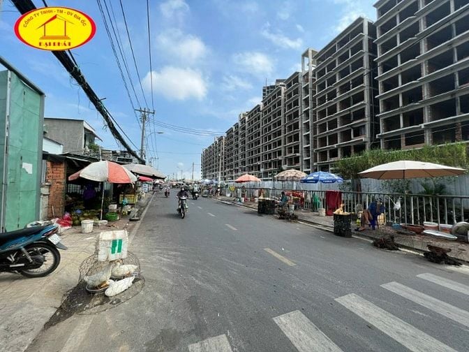 Bán mặt tiền Lê Văn Lương 3500m2 đã có dự án xây chung cư 18 tầng