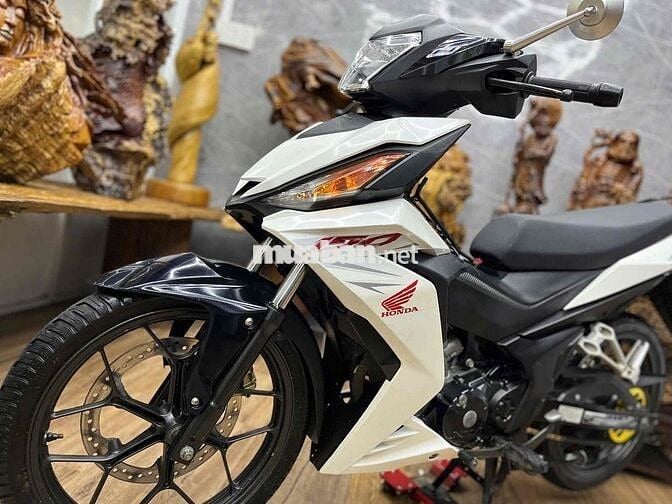 Honda Winner V1 2017 có cmc máy khoẻ, êm