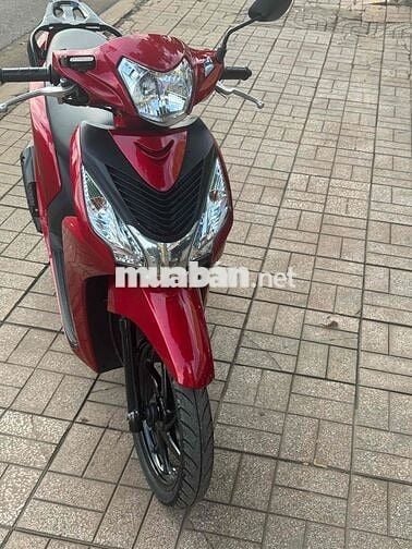 Honda Vision Cao Cấp màu Đỏ đã sử dụng