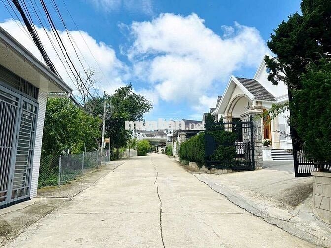 GIẢM 3 TỶ BÁN NHANH LÔ ĐẤT 248M2 ĐƯỜNG NAM HỒ ĐÀ LẠT 8.5 TỶ
