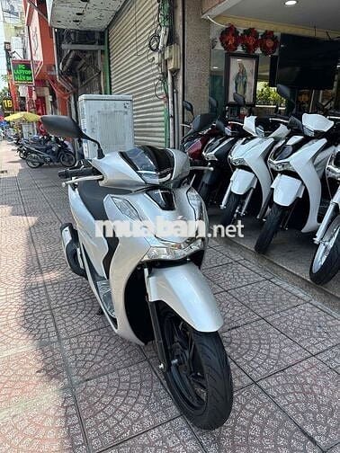 Honda SH 125i ABS 2022 Bạc Porsche BSTP Chính Chủ