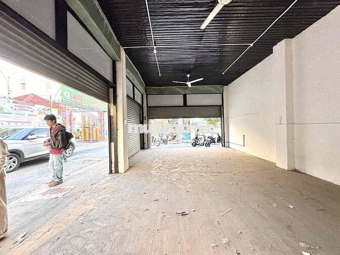 CHO THUÊ DÃY MẶT BẰNG KINH DOANH 70M2 NGAY CHỢ HIỆP THÀNH KCN HT