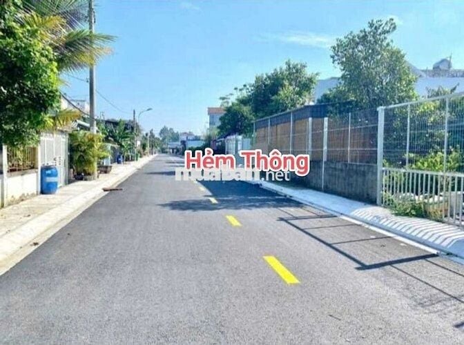 Đất Giá Rẻ Mặt Tiền Đ. Nhựa Gần BV Xuyên Á. DT 114m², Giá 1 tỷ 5, SHR