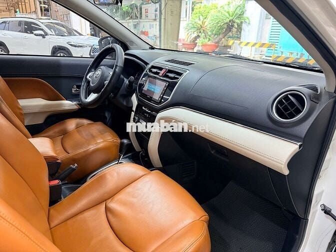 Toyota Rush 2018 Trắng 126.000 km
