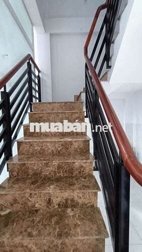 Cho thuê nhà mặt tiền Lý Chính Thắng thuận tiện kinh doanh