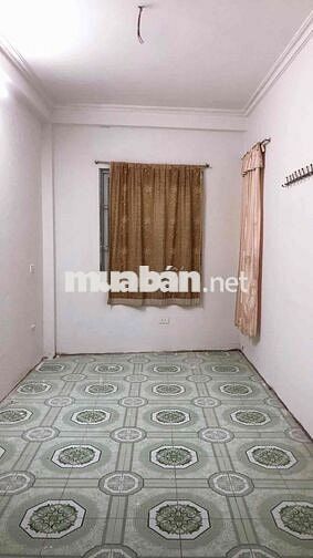 Cho thuê nhà 4 phòng ngủ full đồ 12,5tr Nguyễn Văn Huyên, Cầu Giấy