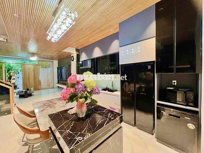 CHO THUÊ NHÀ 3 TẦNG ĐẸP FULL NỘI THẤT TẠI ĐƯỜNG TRẦN KIM XUYẾN