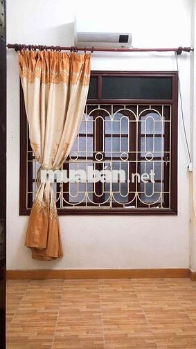 Cho thuê nhà 4 phòng ngủ full đồ 12,5tr Nguyễn Văn Huyên, Cầu Giấy
