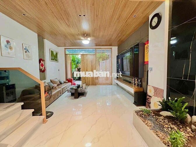 CHO THUÊ NHÀ 3 TẦNG ĐẸP FULL NỘI THẤT TẠI ĐƯỜNG TRẦN KIM XUYẾN