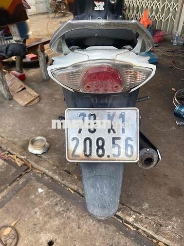 Suzuki Axelo Xanh 654658 km