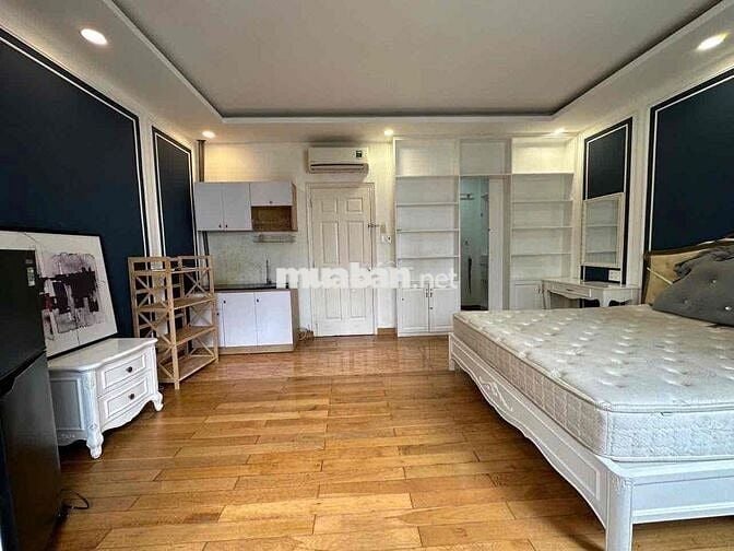 Cho thuê căn hộ Studio Ban công Q1 gần chợ Bến Thành, Bùi Viện