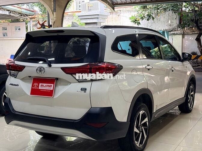 Toyota Rush 2018 Trắng 126.000 km