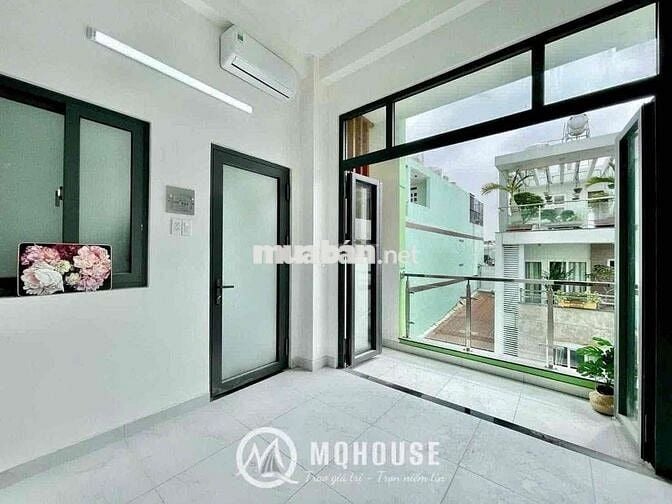 DUPLEX BAN CÔNG GIÁ RẺ CÁCH ĐH CÔNG THƯƠNG 5p ĐI XE, HỖ TRỢ CỌC