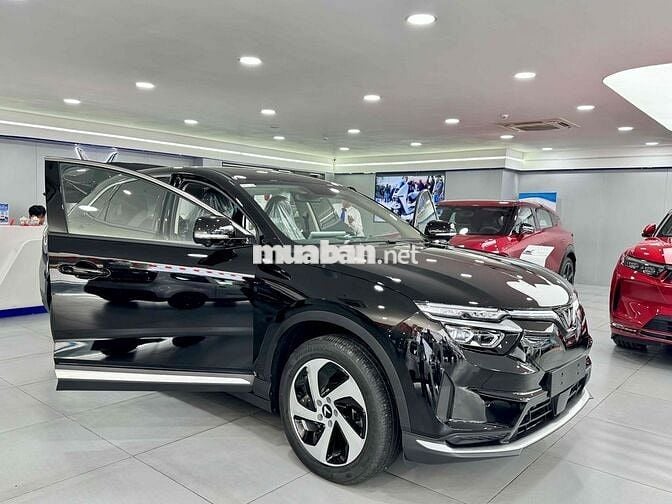 VinFast VF 8 ECO