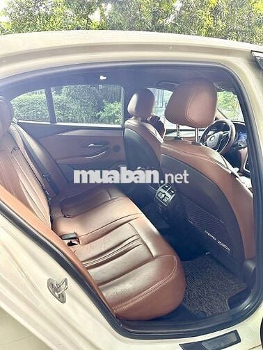 VinFast Lux A2.0 2023 Trắng