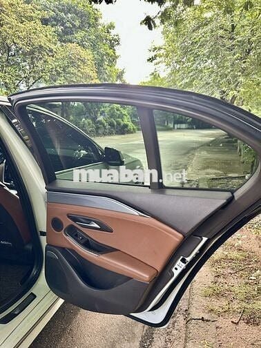 VinFast Lux A2.0 2023 Trắng