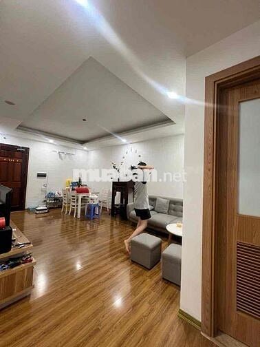 Bán nhà chung cư  Udic Siverside phó Minh Khai 67m2 tầng 18 giá 6 tỷ s