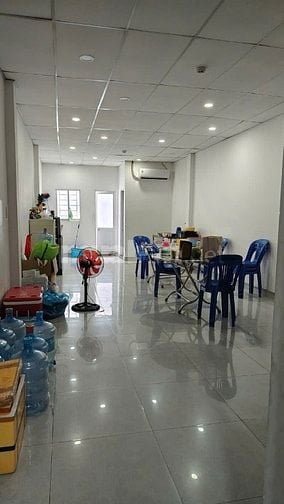 Cho thuê Nhà mặt tiền 118 Đường Phan Văn Hớn, 1Hầm, 6 Tầng, PCCC ĐẠT