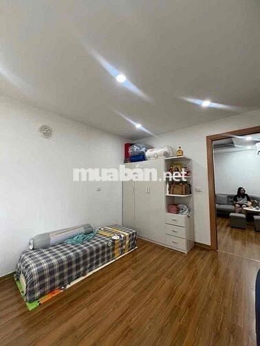 Bán nhà chung cư  Udic Siverside phó Minh Khai 67m2 tầng 18 giá 6 tỷ s